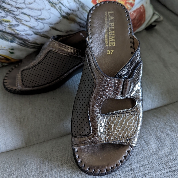La Plume Shoes - La Plume Shoes.